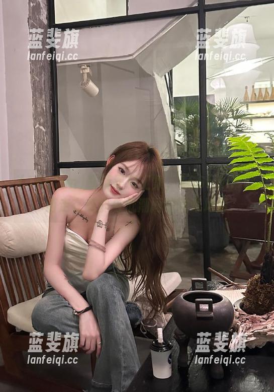 最新黑料汇集，166fun带你游走在高能与低潮间的神奇地带