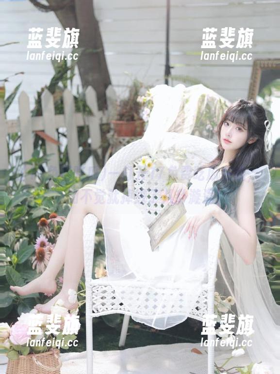 一打开17免费吃瓜在线，不知不觉就掉进了八卦漩涡！