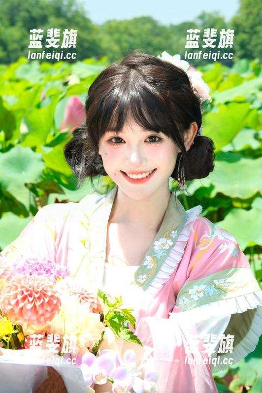 5.1吃瓜 跟着5.1吃瓜app,瓜又是这么多,我的头脑却开始翻江倒海!