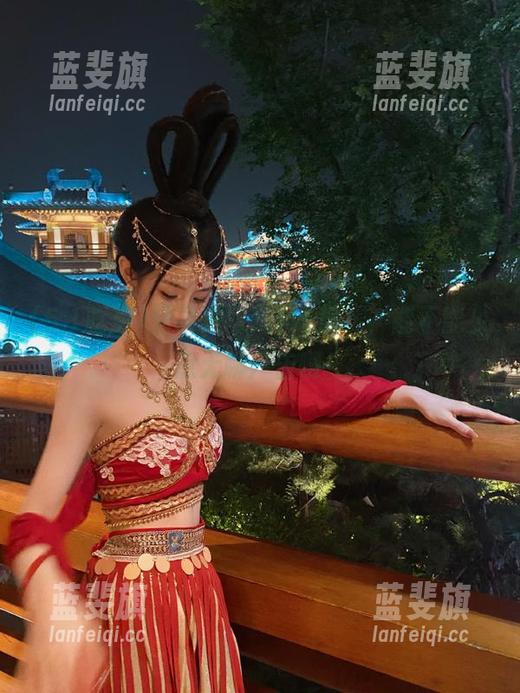 5.1吃瓜 登录进“5.1吃瓜”,能不能少点无聊广告啊!
