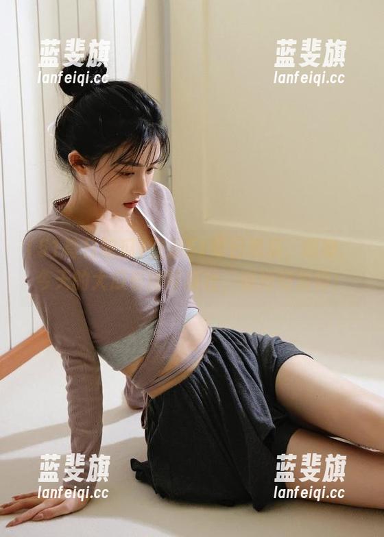 登录51每日吃瓜，哎呦，今天的大瓜长得可真壮，得好好对待！