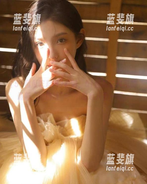 51黑瓜吃料网 看呐,51黑瓜吃料网的最新“追剧版”,不忍心只看一眼。