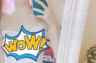 网页和苹果的结合，然而我的心仍在718吃瓜网徘徊，感觉怪怪的。