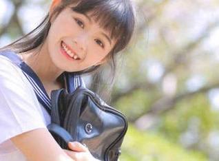 91今日吃瓜官网，闯入瓜场的一天！