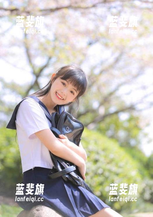 91今日吃瓜官网，闯入瓜场的一天！