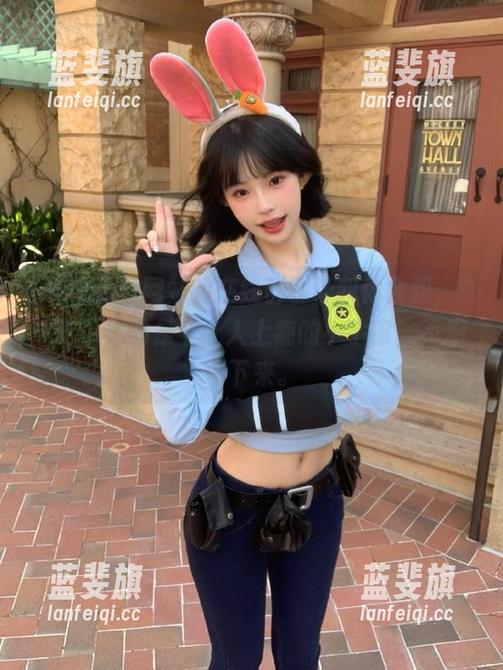 网站的在线群聊让我体会到，91吃瓜真的是个让人上瘾的小宇宙，不想停下来。