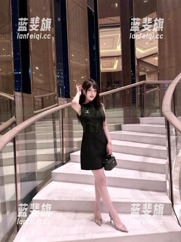 买菜不如收藏黑料，998.su带我飞！