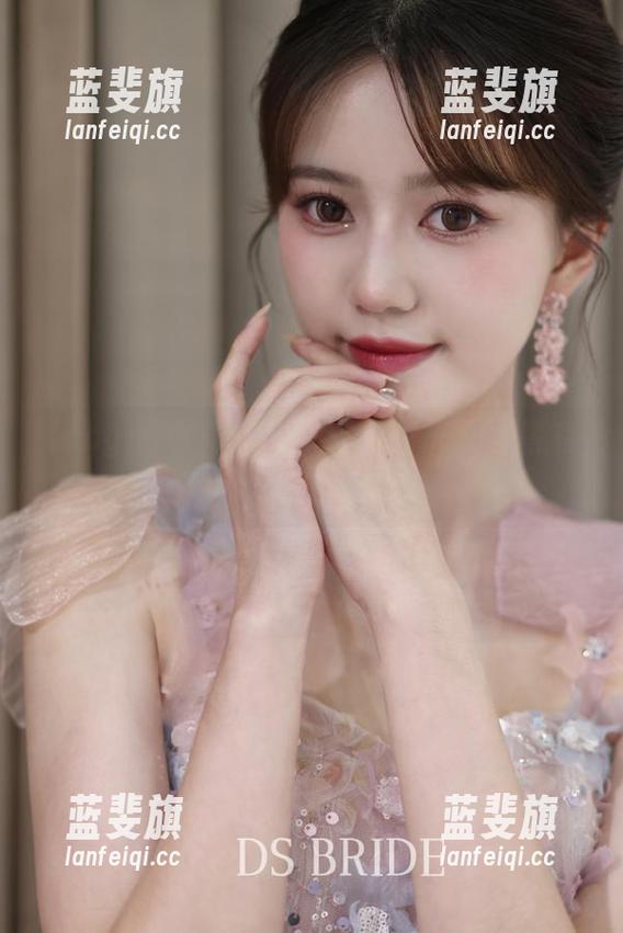 今儿个观看ccgg，瓜田里蛮有趣的事儿在发酵呢。