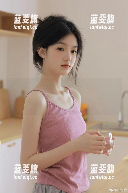 在www.51cg1.com观看，十分钟后我成了各家八卦的‘高级魅力’！