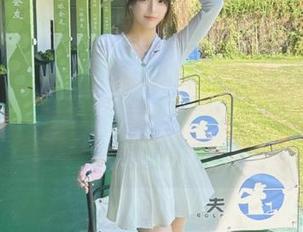 被“www.fuli2.sk”今天的“更新”弄得手忙脚乱，这瓜得放进篮子里慢慢品！