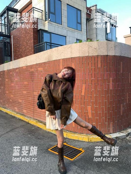 五一吃瓜 五一吃瓜网站的办公室真够“惊悚”的,没点心理素质可真下不去胃口!