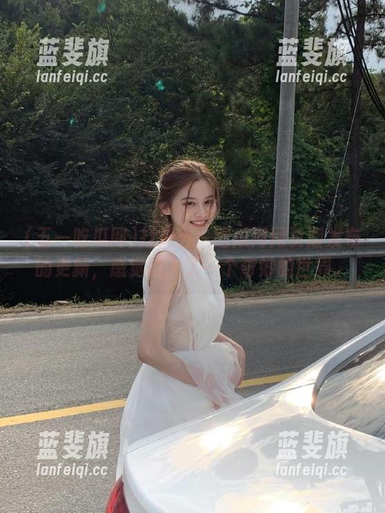 打开五一吃瓜网网页版发布的更新，感觉进入了一个奇妙的世界。