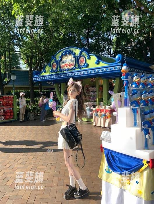 这黑料和反差就像搭配的糊涂饭一样，吃瓜51发布后我瞬间不淡定了。
