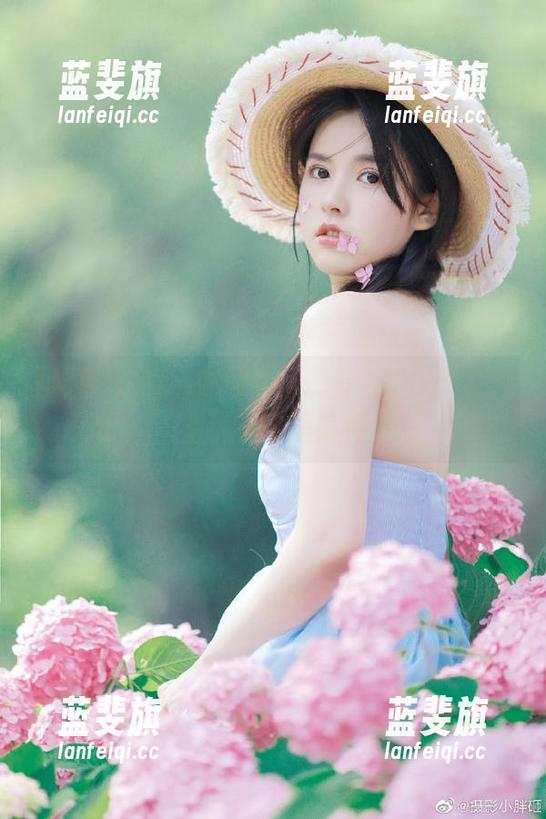 与我同在，观看“吃瓜天堂”里的无节操镜头