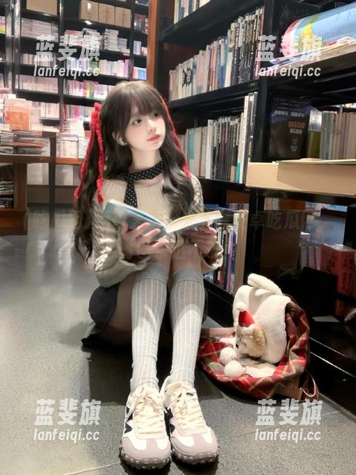 渴望黑料？来下载安卓吃瓜网，嘴巴永远不干！