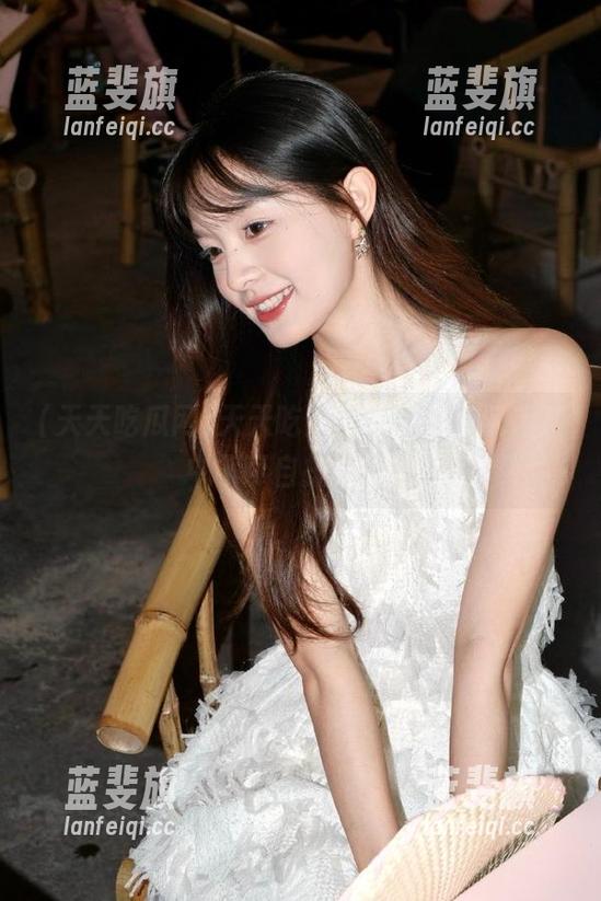天天吃瓜网苹果版，沉迷其中不可自拔的奇妙