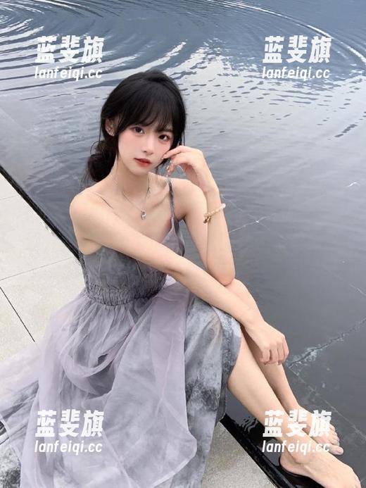 我爱吃瓜网91cg官网一上线，就被铺天盖地的瓜给围住了，哈哈，感觉好奇怪！