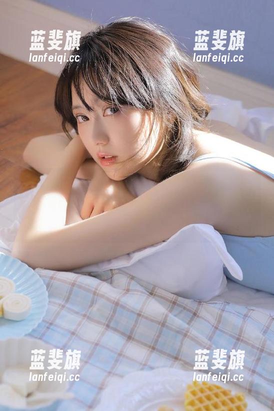 黑料吃瓜网页版 观看蜜桃视频,看得我目不转睛,黑料吃瓜网页版是不是把我迷住了?