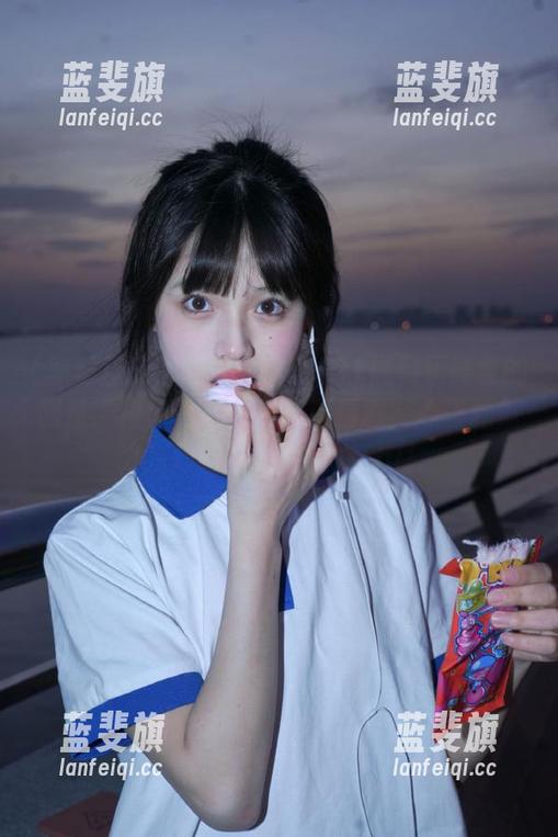无意间打开91黑料正能量的网址，内容竟然比八卦还精彩，心里默默为我炸裂的关注点打call。