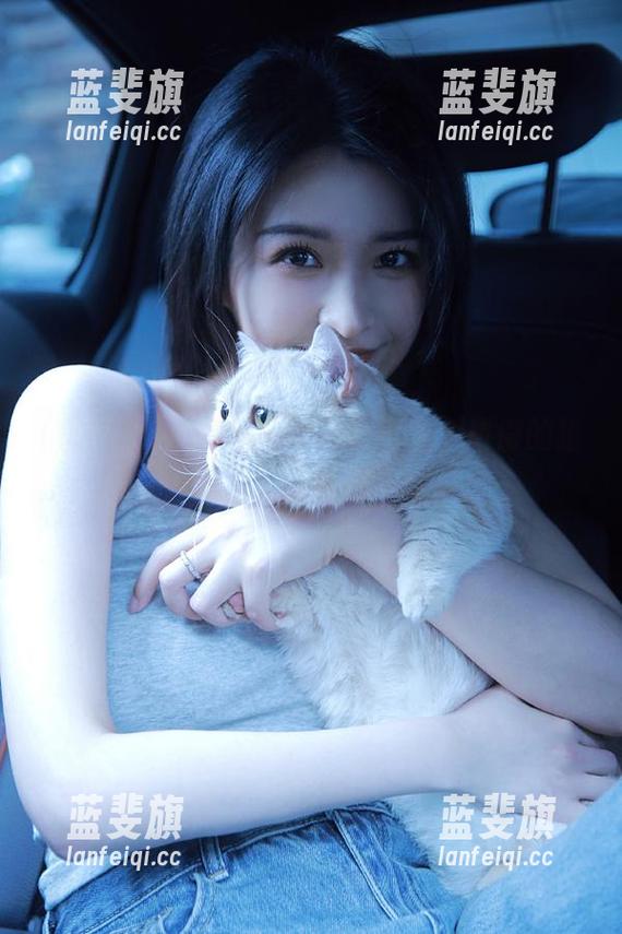 黑料社 黑料社网址,果然是个难得的猎奇胜地,竟让我停不下来!