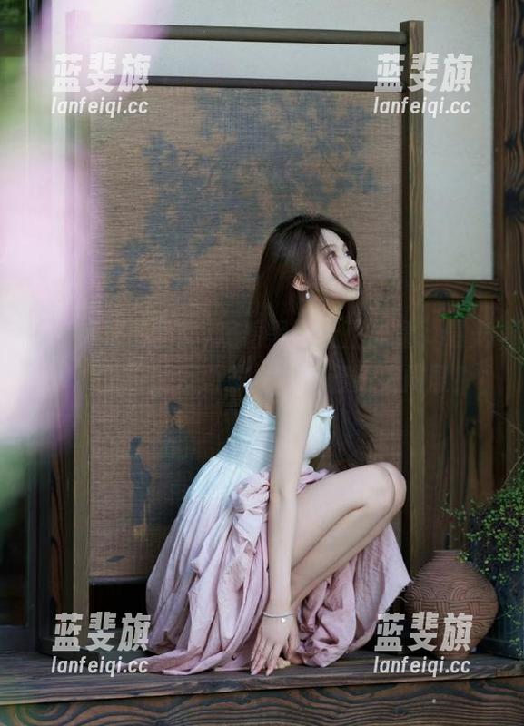 观看黑料社正能量，曝光最“正”的反面教材，恍若历史闹剧！