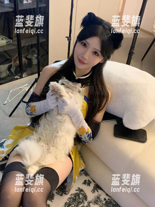 在zztt黑料网网址强推的蘑菇视频里，我瞬间感受到了一种莫名其妙的羡慕。