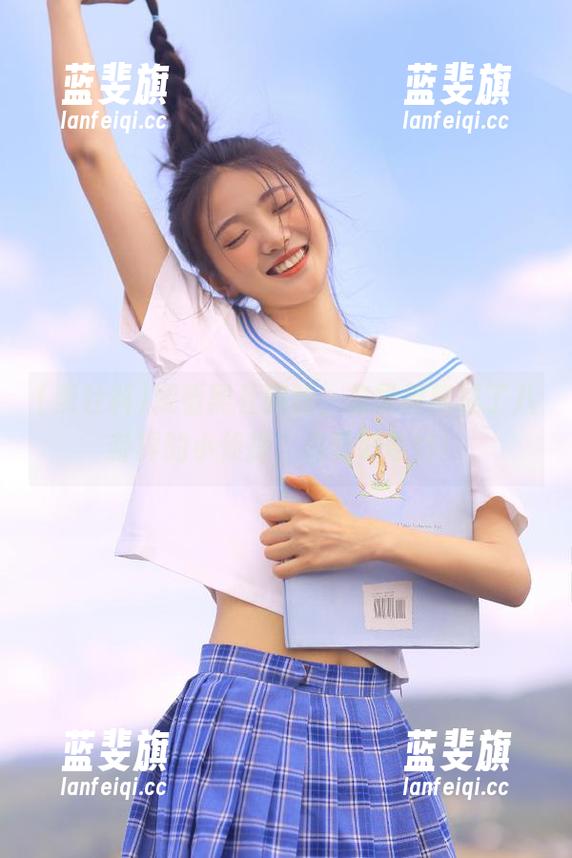观看黑社料时，总觉得我成了八卦界的小侦探，感觉好奇妙！